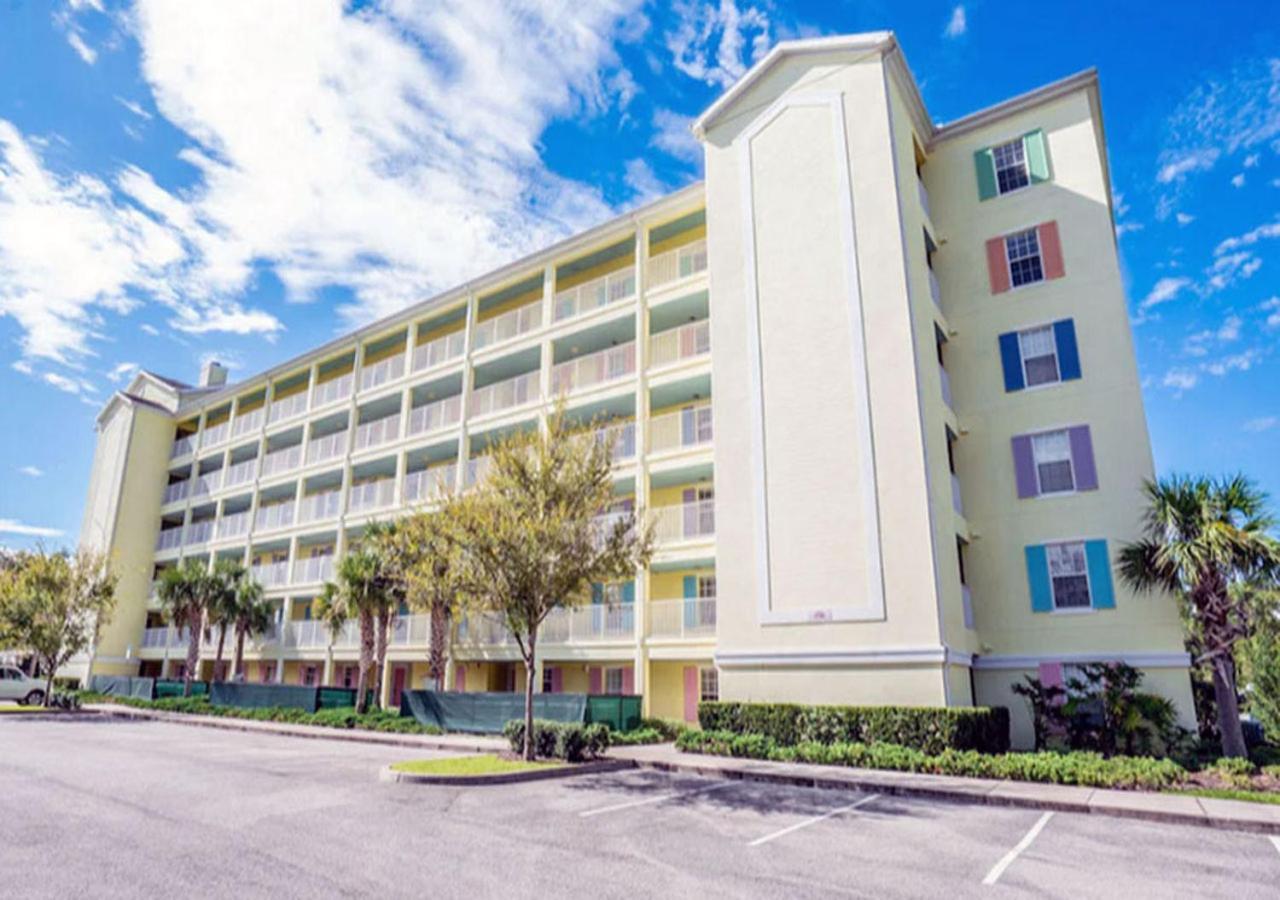 Barefoot Suite Celebration Exterior photo