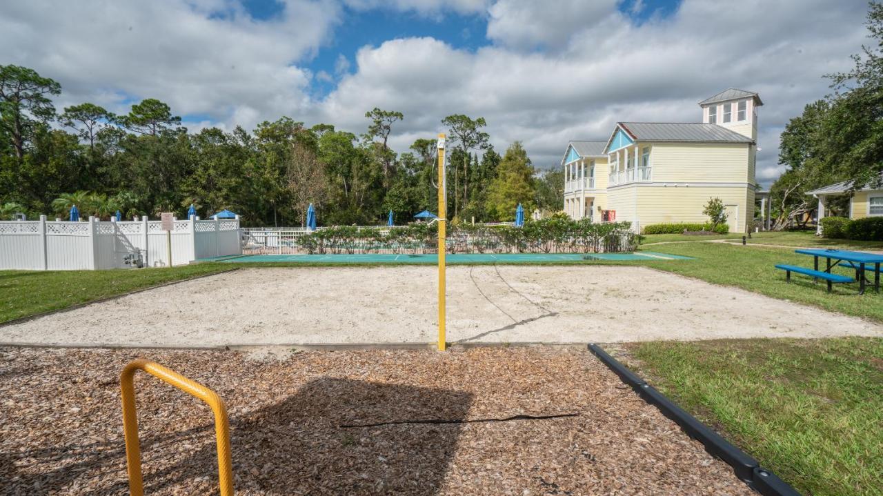 Barefoot Suite Celebration Exterior photo
